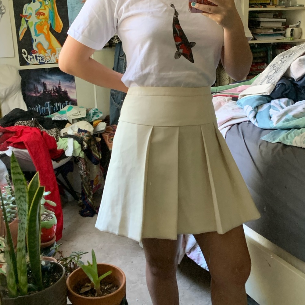 Pleated White/cream tennis skirt